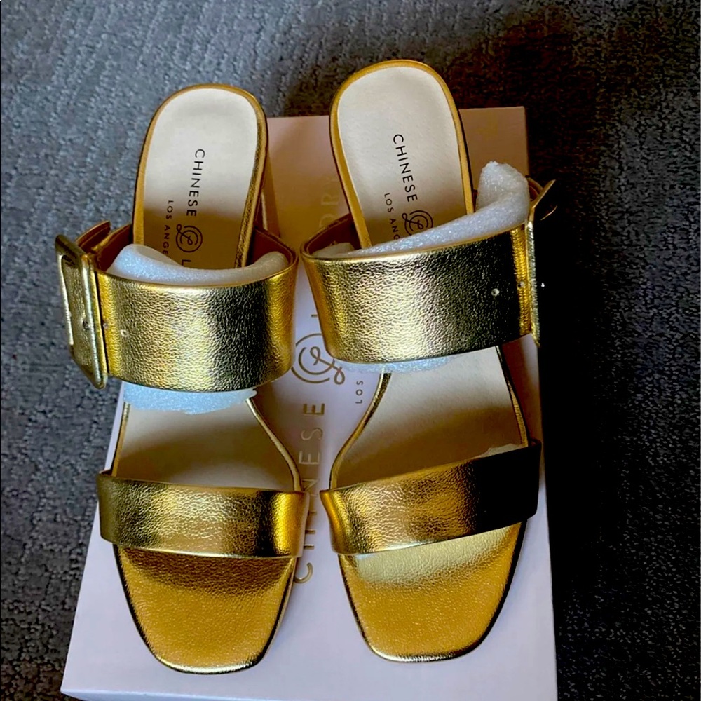 Chinese Laundry Yippy Metallic Gold